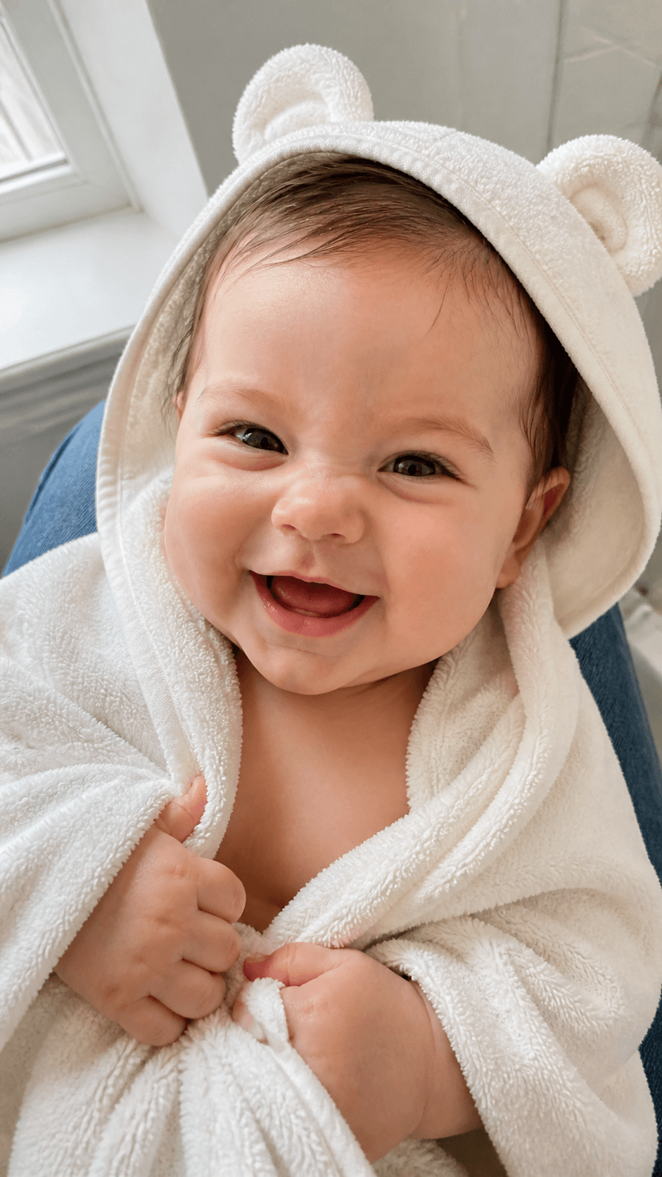 Baby at 6 months photo example